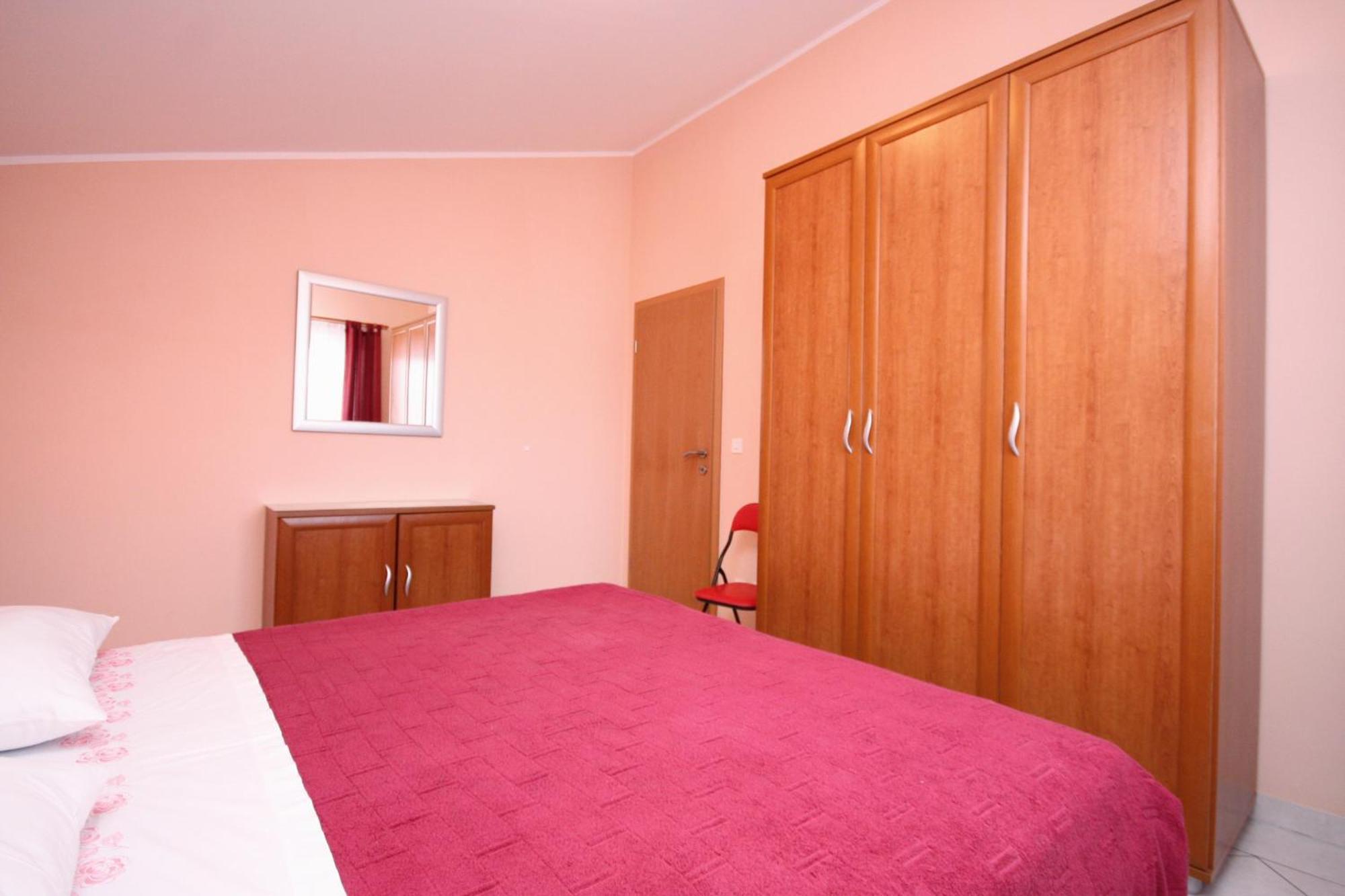 Apartments By The Sea Vinisce, Trogir - 5229 客房 照片